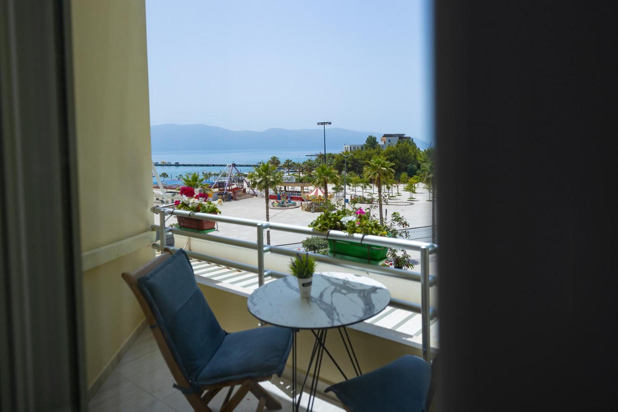 Vlorë Veranda Boutique Hotel מראה חיצוני תמונה