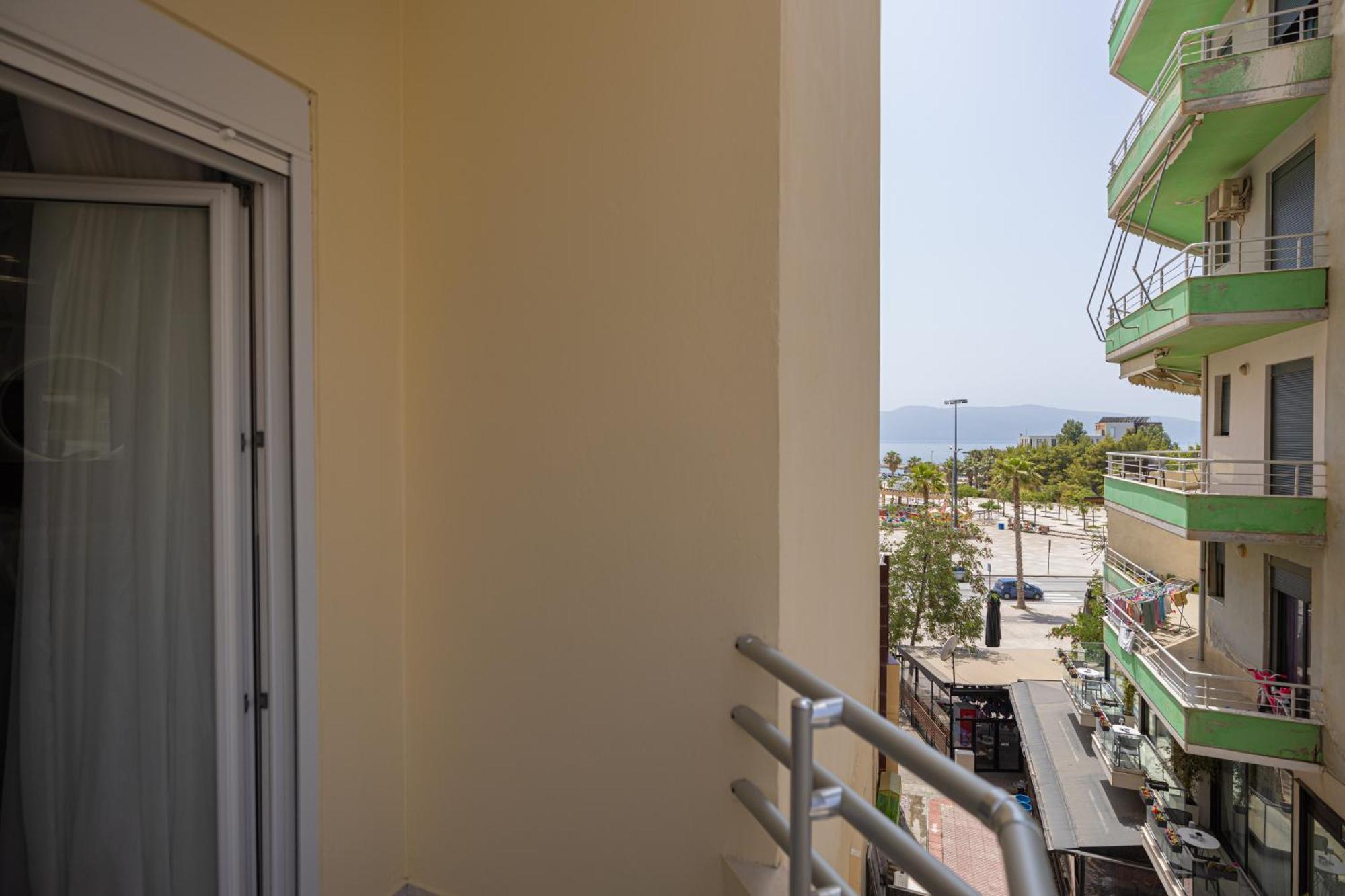 Vlorë Veranda Boutique Hotel חדר תמונה