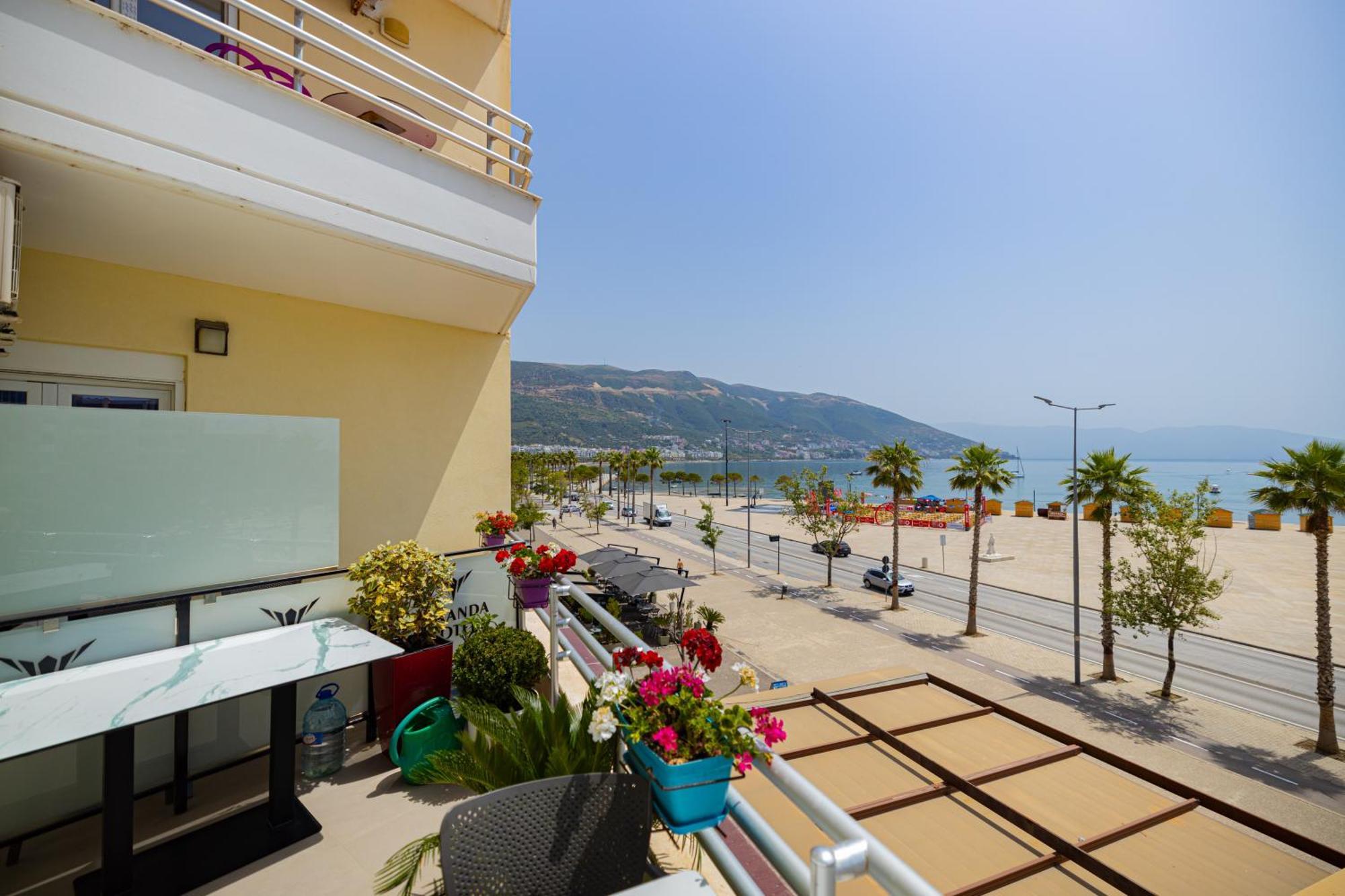 Vlorë Veranda Boutique Hotel מראה חיצוני תמונה